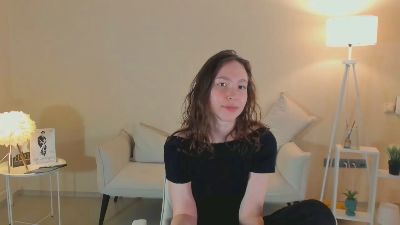 LoretaMantel webcam model stream image