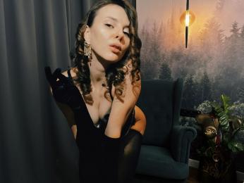 AlyceCox webcam model stream image