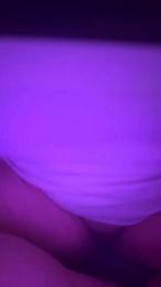 Pucemoi webcam model stream image