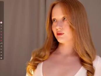 cute_shine webcam model stream image