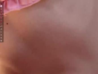 cute_shine webcam model stream image