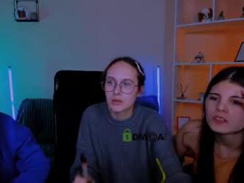 kaela_spell_ webcam model stream image