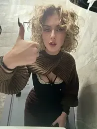 KellyKeler webcam model stream image