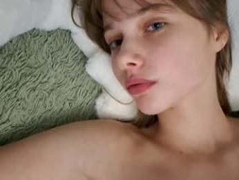 micasulejmanovski webcam model stream image