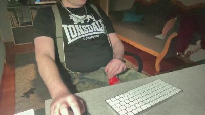 max82oi webcam model stream image