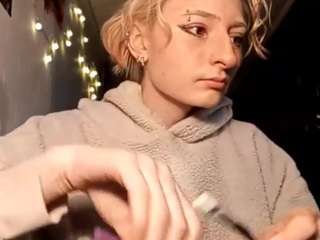 deirdredriever webcam model stream image