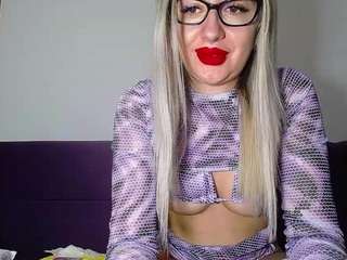 miakalifacreche webcam model stream image