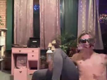 gavinnumbers webcam model stream image