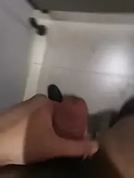 Johnlim880 webcam model stream image