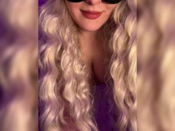 Maryliss webcam bongacams model stream image