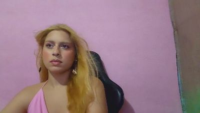 LynWhitlingum webcam model stream image