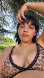 Solangeflor09 webcam model stream image