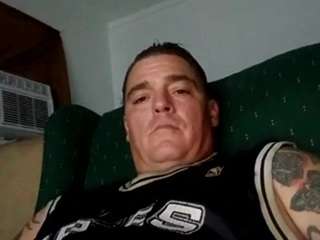 ilikehugeboobs361 webcam model stream image