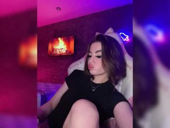 HotGirlEva webcam model stream image