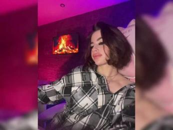 HotGirlEva webcam model stream image