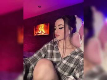 HotGirlEva webcam model stream image