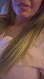 Lucy_Louxx webcam model stream image