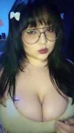 Bruxa_Oichi webcam model stream image