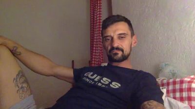 Roa87 webcam model stream image