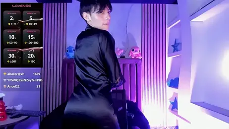 MathiasGreen_ webcam model stream image