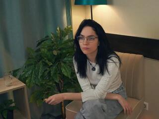 Karoline Mcclanahan webcam flirt4free model stream image