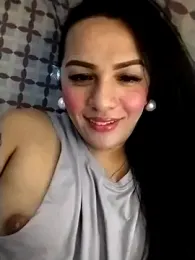 Yourbabyshane webcam model stream image