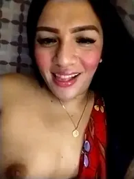 Yourbabyshane webcam model stream image