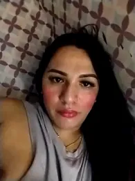 Yourbabyshane webcam model stream image