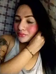 Yourbabyshane webcam model stream image