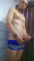 MiltonA webcam model stream image