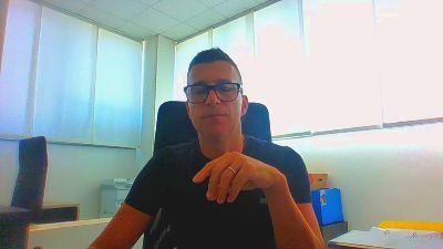 NewLucaIT webcam model stream image