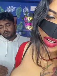 V-Hot-Sweti webcam model stream image