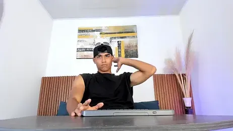 zander_2120 webcam model stream image