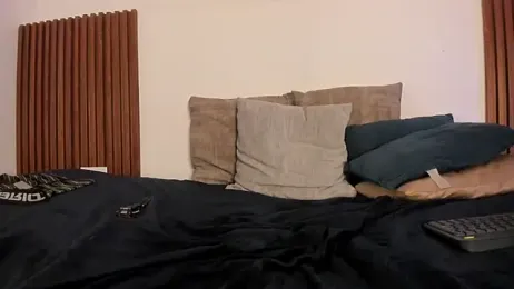 zander_2120 webcam model stream image