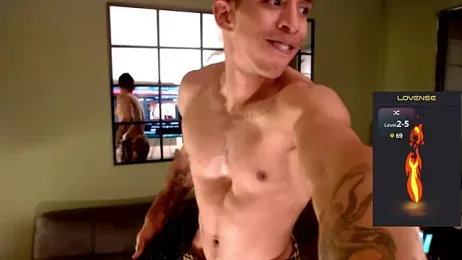 Isak_Wolf webcam model stream image