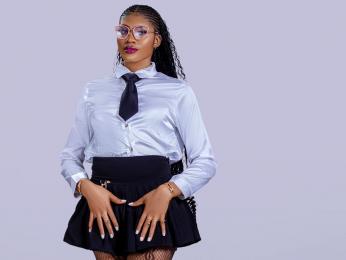 KandyBliss webcam model stream image