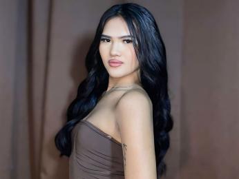 EllaEverhart webcam model stream image