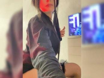 emogirl webcam model stream image