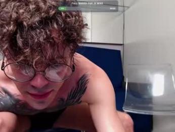 william_henry_a webcam model stream image