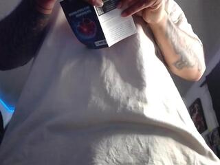 Chrys Harris webcam model stream image