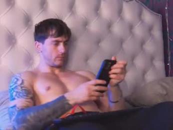 oscar_miller_ webcam model stream image