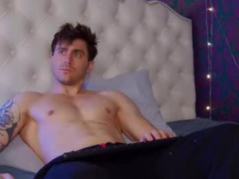 oscar_miller_ webcam model stream image