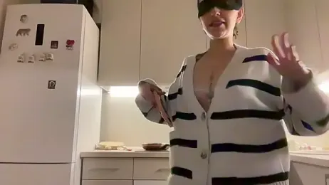 AvestanSole webcam model stream image