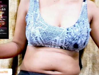 Nidhilove webcam model stream image