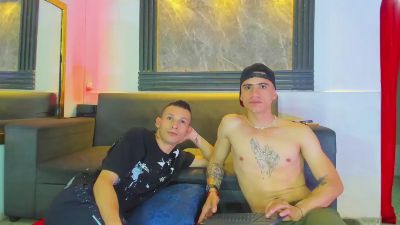 zackwhite_ webcam model stream image