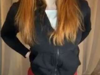 lilyw-paris webcam model stream image