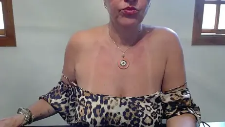 Lindagoddess75 webcam model stream image