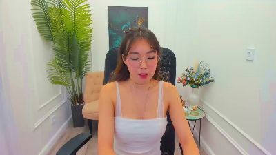 AnnaReyla webcam model stream image