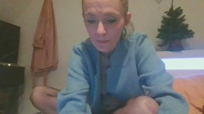 LoriLuv77 webcam model stream image