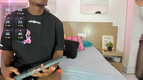 Ebony_N_Blonde webcam model stream image